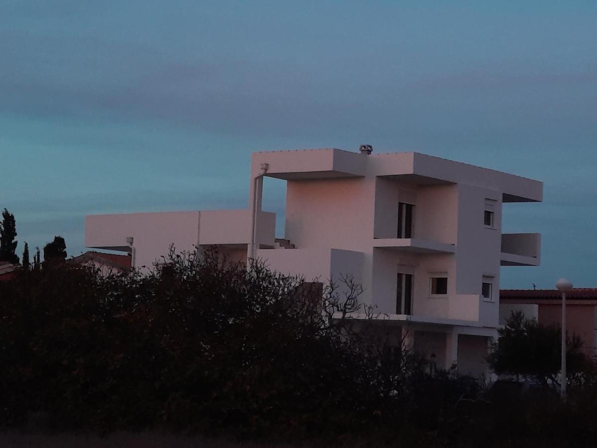 Apartments Matkovic Vir Exterior foto